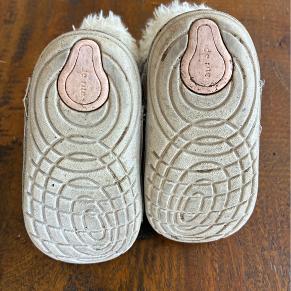 Stride Rite girls Winter boots size 4.5 - Picture 4 of 5